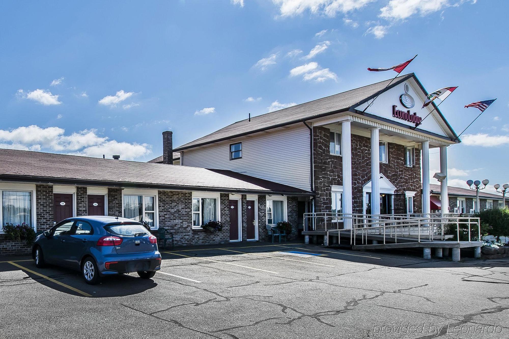 Queens Arms Inn Charlottetown Exterior foto